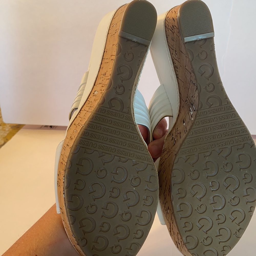 Guess wedges - Picture 5 of 5
